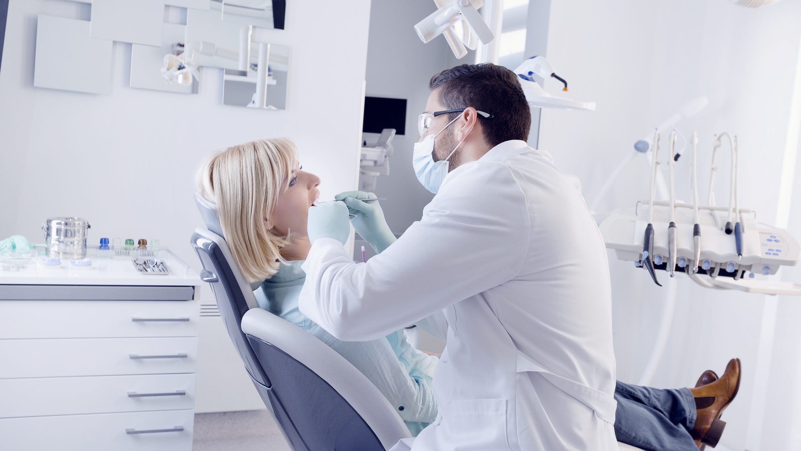 Dentist in Independence, LA